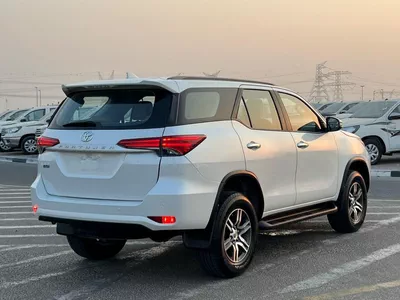 Toyota Fortuner  2023 Toyota Fortuner - EXR  2.7 L V4 -AWD 4x4 - Rear Sensor - Cruise Control - No  Accident - 2Key --5