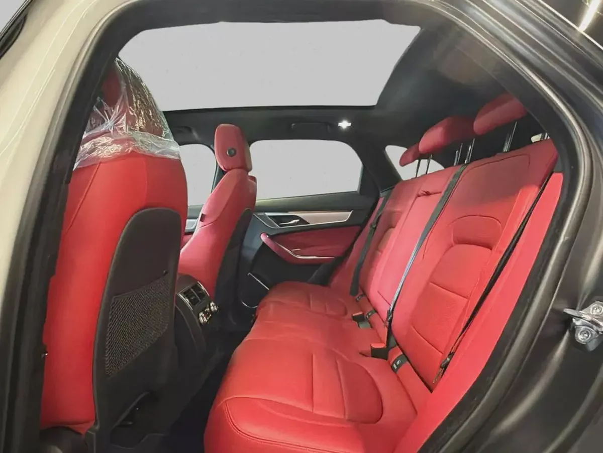 FULL AGENCY SERVICE HISTORY | F-Pace R Dynamic-10-10