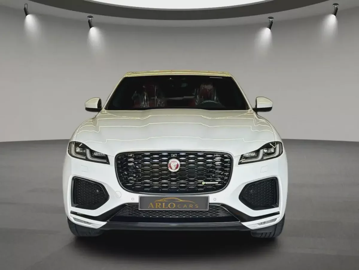 FULL AGENCY SERVICE HISTORY | F-Pace R Dynamic-1-1
