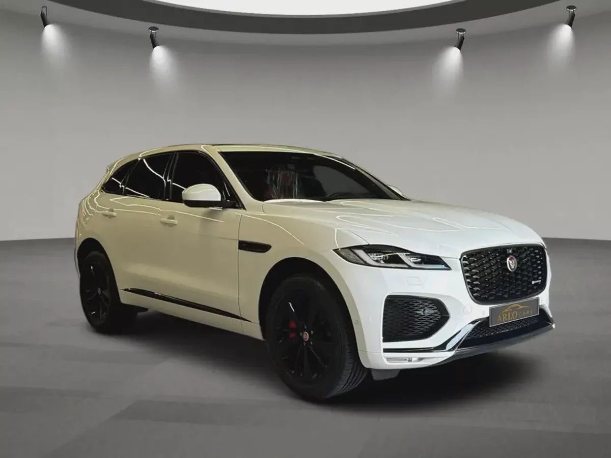 FULL AGENCY SERVICE HISTORY | F-Pace R Dynamic-2-2