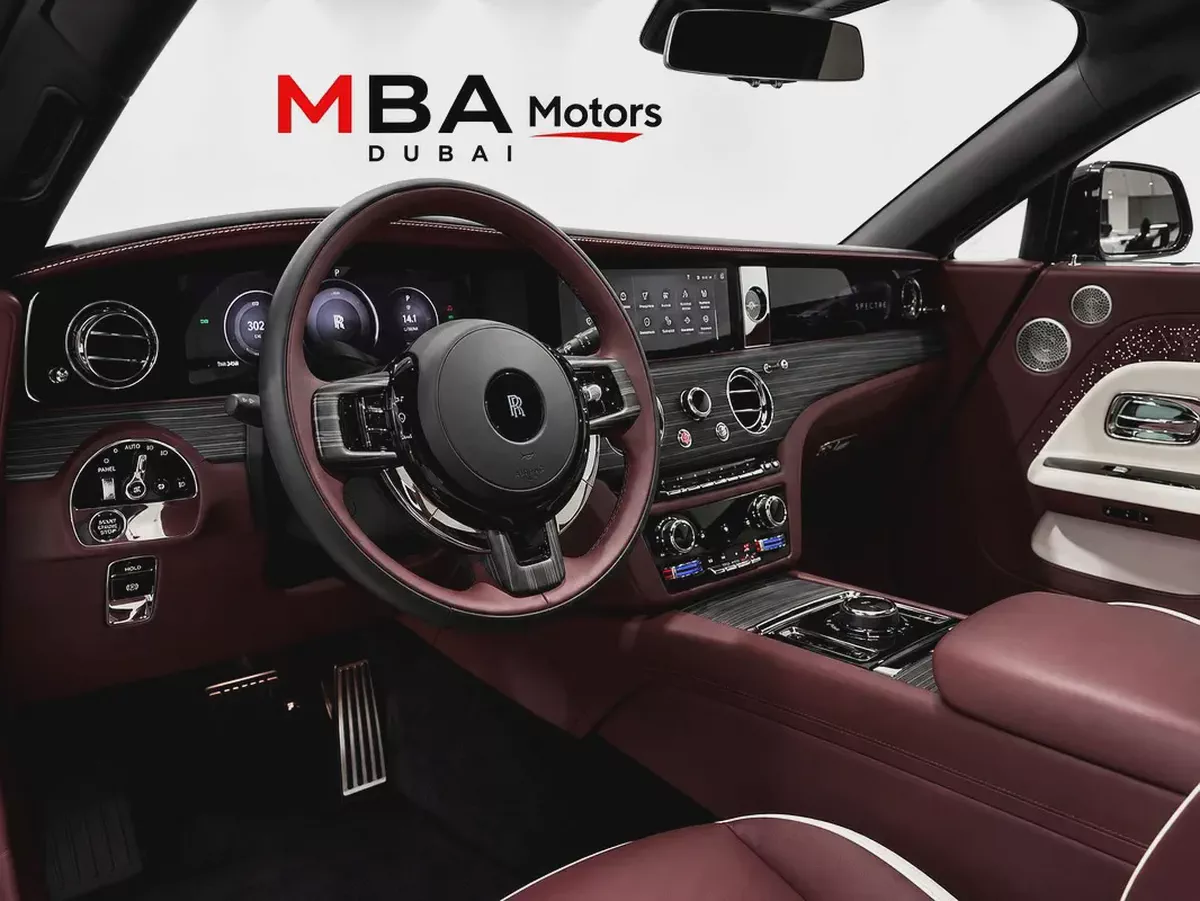 2025 Rolls Royce Spectre - GCC Specs - AGMC Warranty/Service-13-13