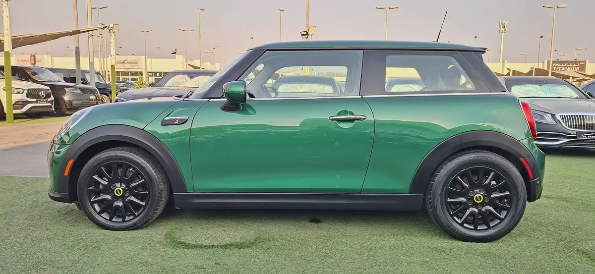 2023 MINI Cooper SE - Electric - American Specs-5-5