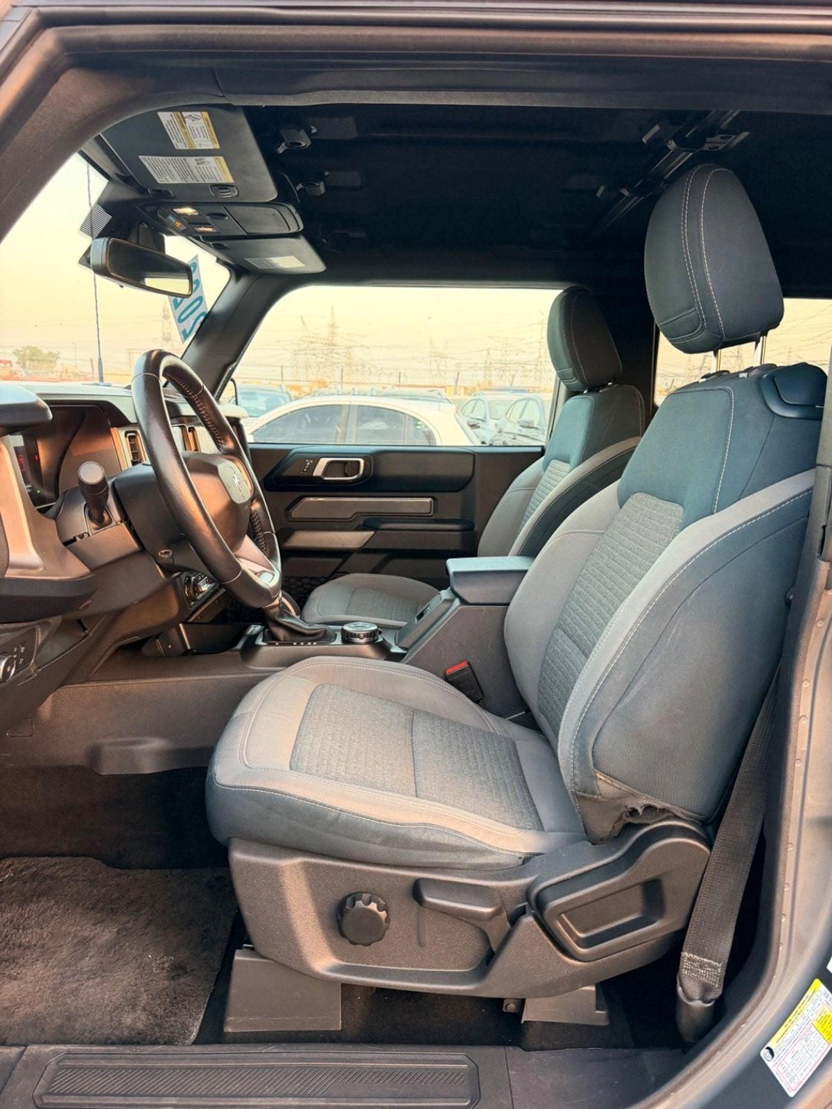 Ford Bronco BIG BEND Wildtrak 2.3L (4 Seater)-5-0