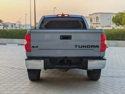 Toyota Tundra Crewmax SR5 2019 - American Specs - Excellent Condition-5