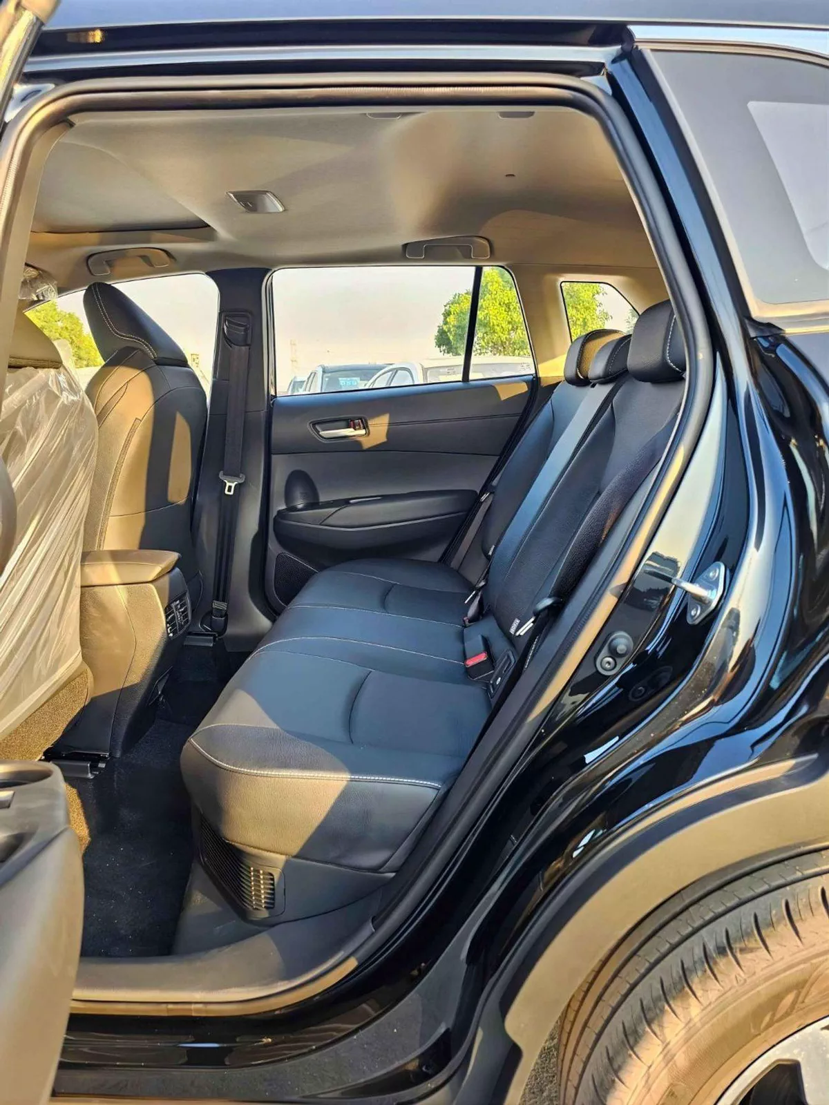 Toyota Frontlander LUXURY || 2.0L HYBRID V4 || RADAR / SUNROOF / DRIVER POWER SEATS (CODE#FRLX)-9-0