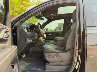 2023-GMC Yukon Denali-Full option-Black edition-Full Service History-Under Warranty-15