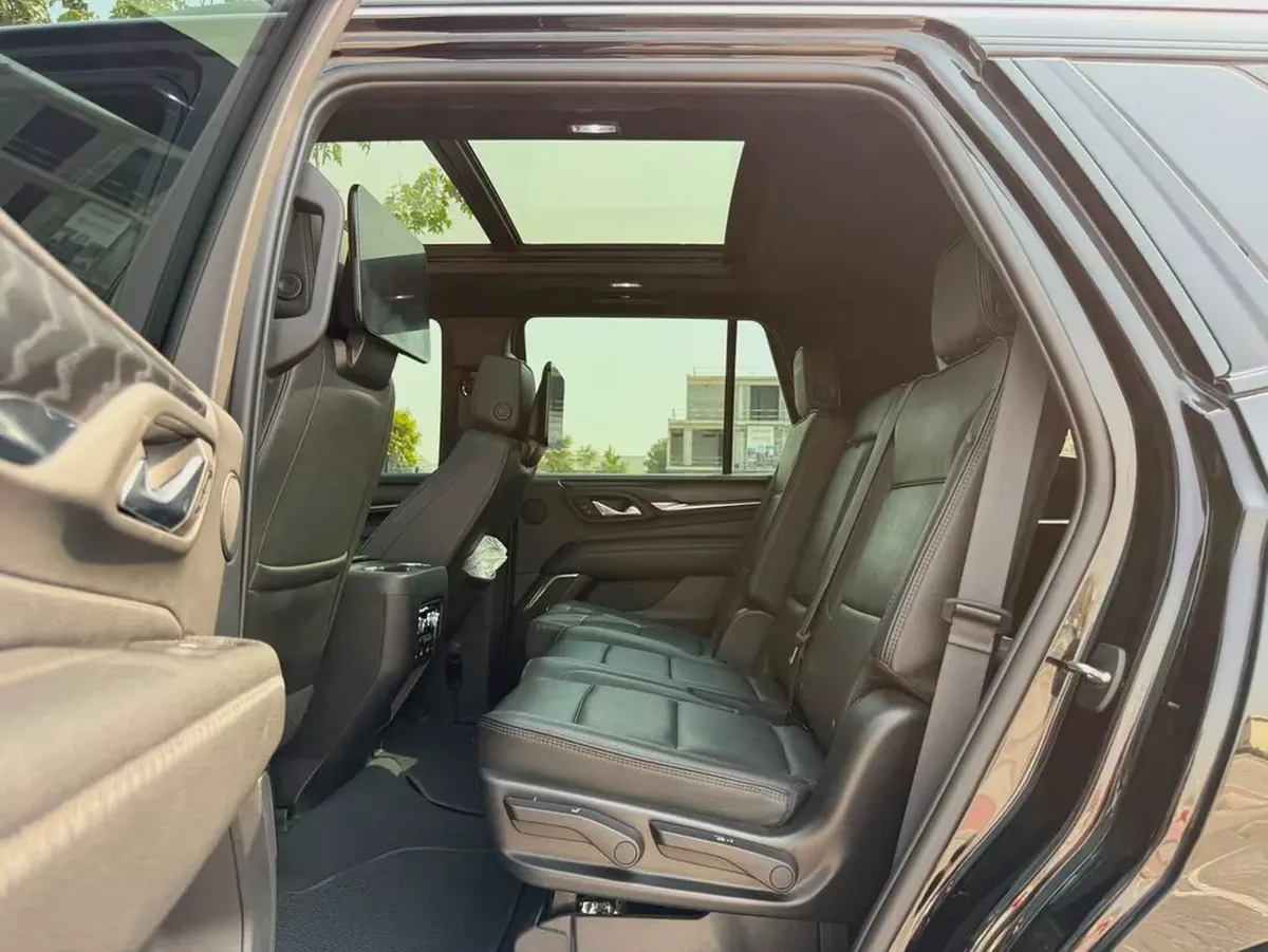 2023-GMC Yukon Denali-Full option-Black edition-Full Service History-Under Warranty-16-16