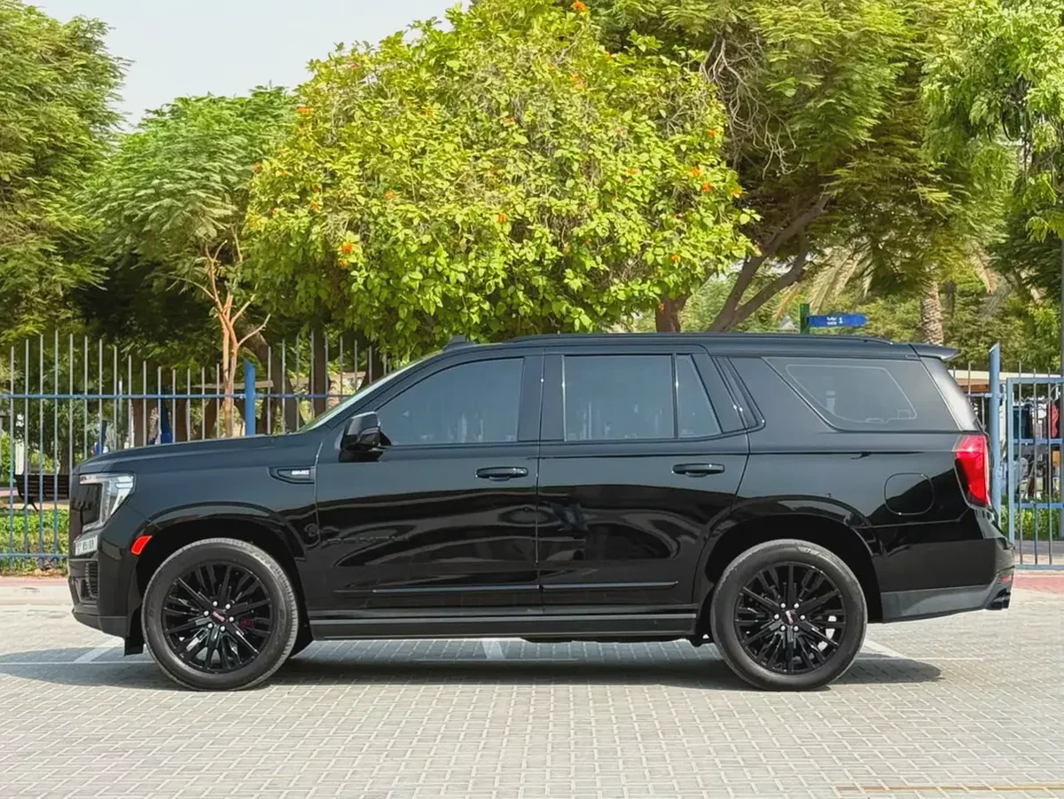 2023-GMC Yukon Denali-Full option-Black edition-Full Service History-Under Warranty-6-6