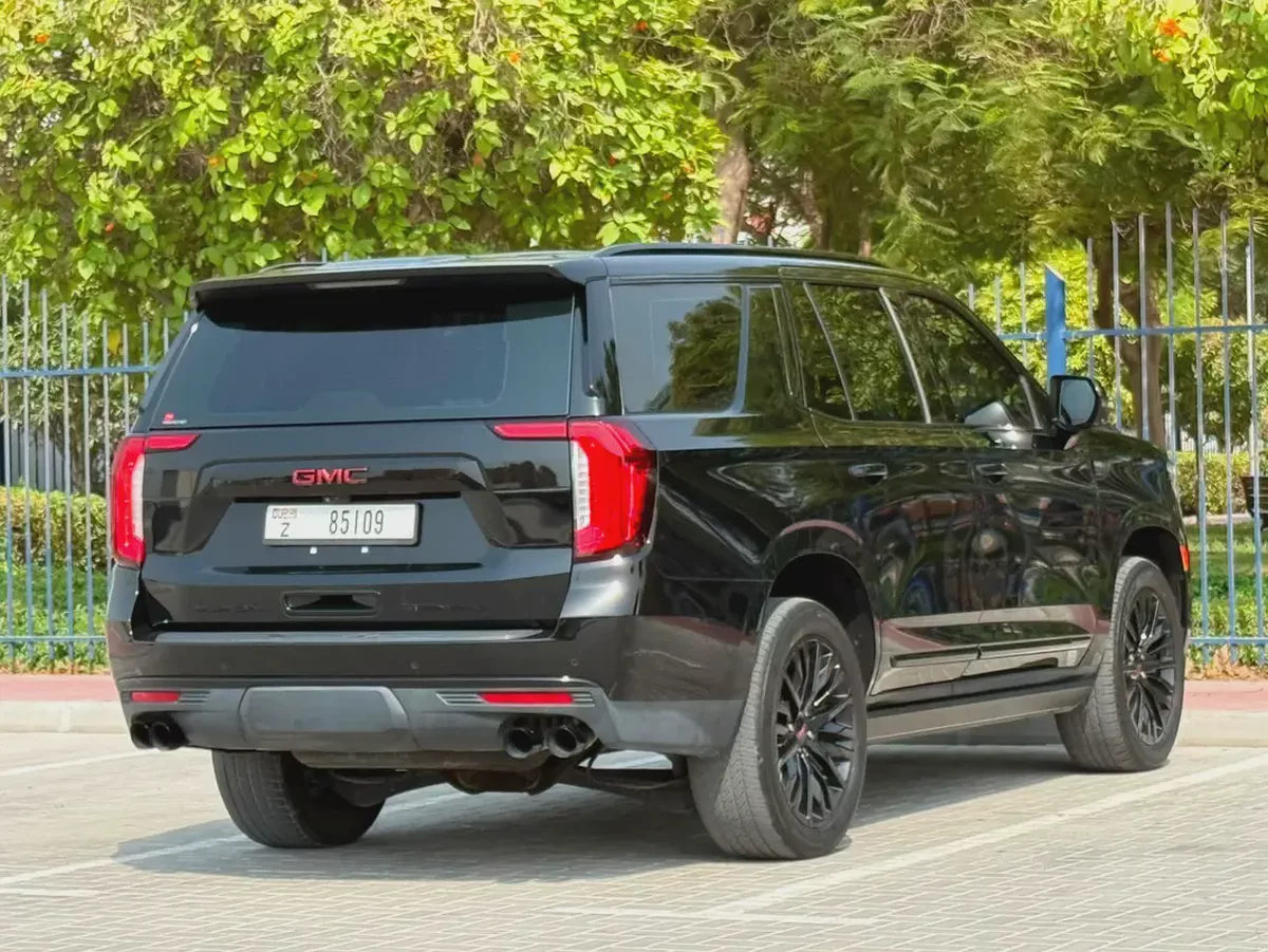 2023-GMC Yukon Denali-Full option-Black edition-Full Service History-Under Warranty-7-7