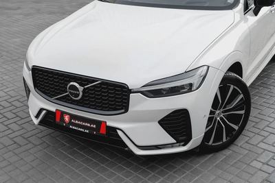 2,155 P.M | B5 Ultimate Dark | Volvo Warranty til Dec 2027 | 0% Downpayment-6