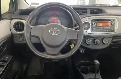 Toyota Yaris BASE MID-6