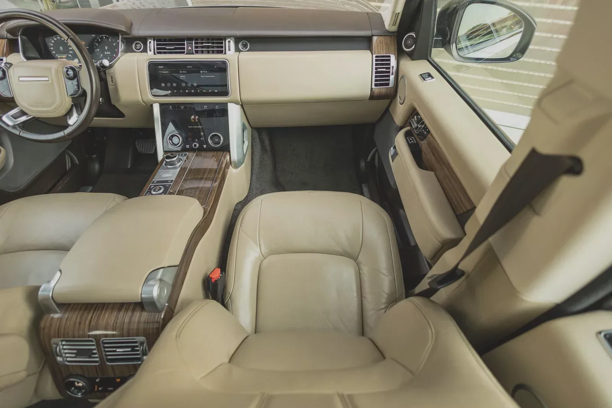 Land Rover Range Rover 2022-9-9