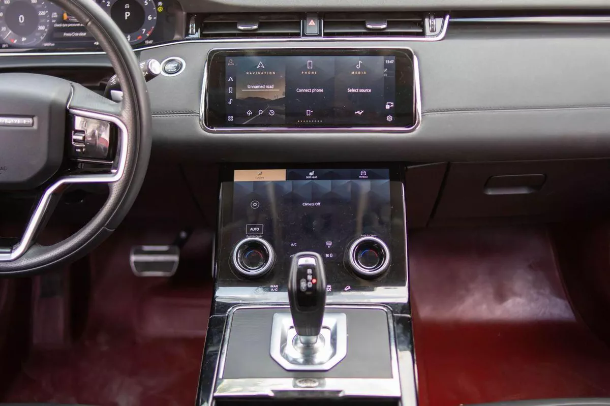 Land Rover Range Rover Evoque P250 2.0L (245 HP)-3-0