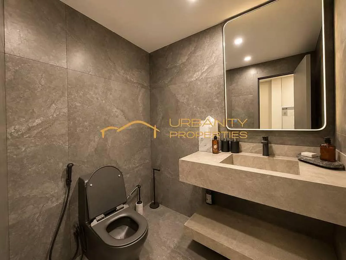 Furnished Office for Sale | The Binary | 867 Sq. Ft. | Rented | AED 3.7M-5-5