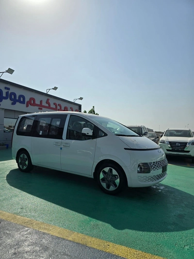2026 Hyundai Staria – Spacious MPV-8