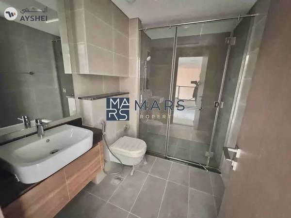 Luxury 5badroom villa available for rent: 170k