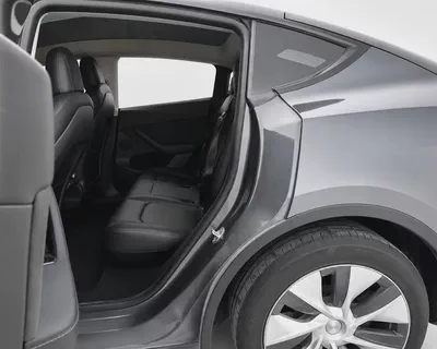 Tesla Model Y Long Range 2022 | GCC Specs | 1,671 AED / Monthly-14