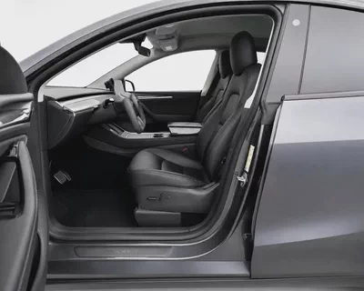 Tesla Model Y Long Range 2022 | GCC Specs | 1,671 AED / Monthly-8