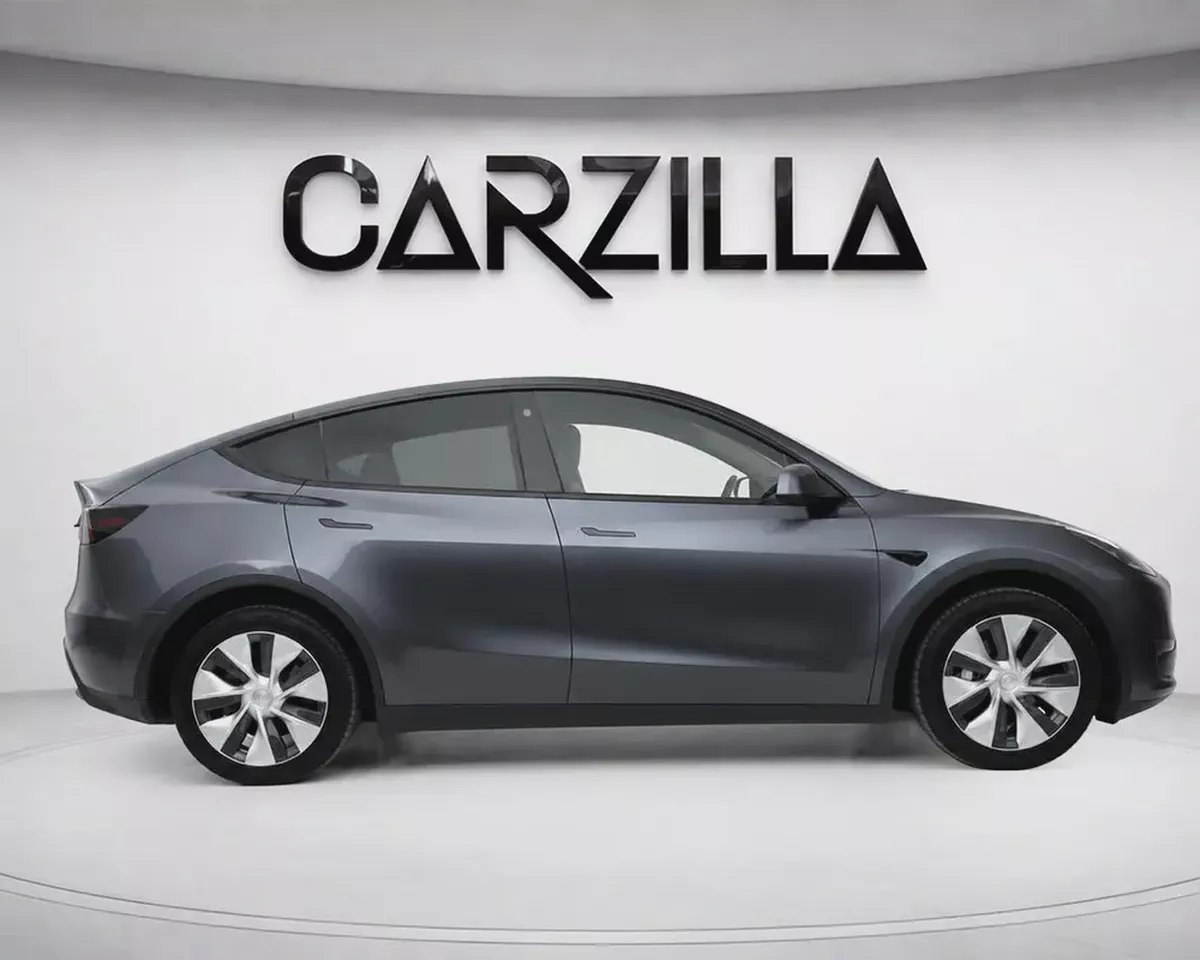 Tesla Model Y Long Range 2022 | GCC Specs | 1,671 AED / Monthly-4-4