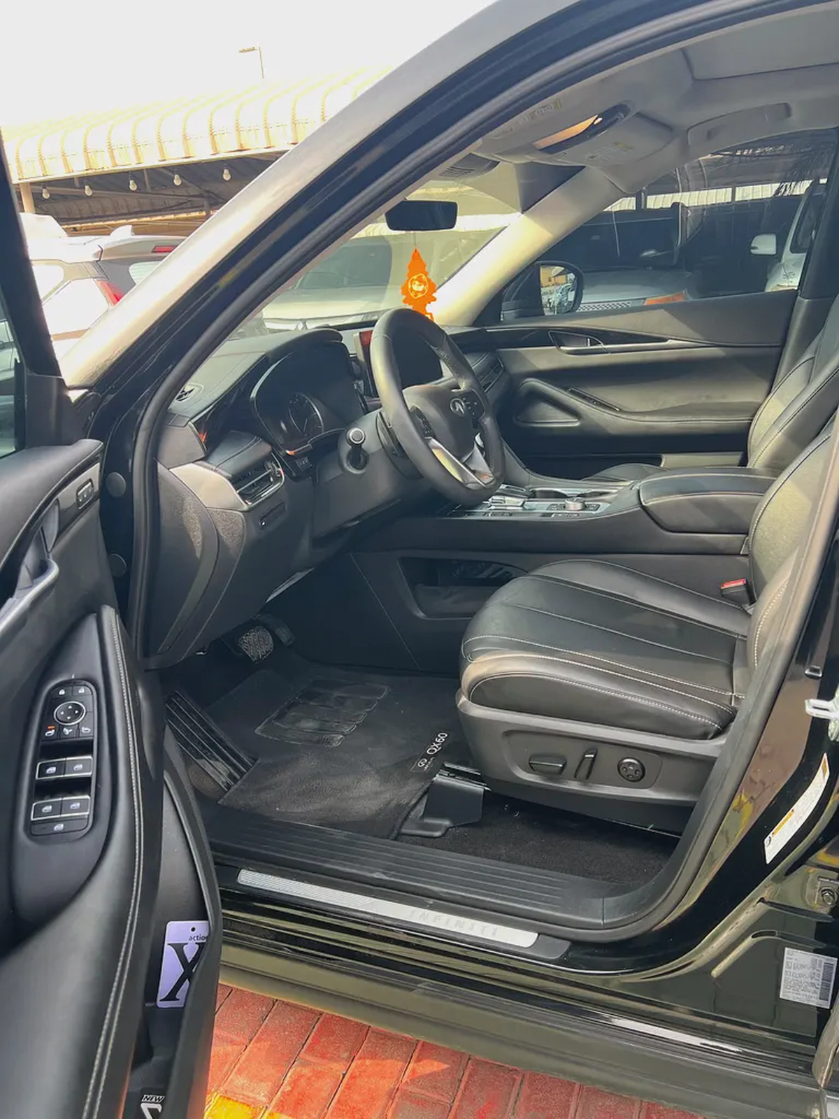 Infiniti QX60 Premium 2024 - American Specs-5-5