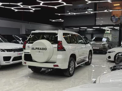1 Owner | Toyota Prado VXR | Sunroof | Leather | Full Agency Service History-4