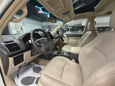 1 Owner | Toyota Prado VXR | Sunroof | Leather | Full Agency Service History-8