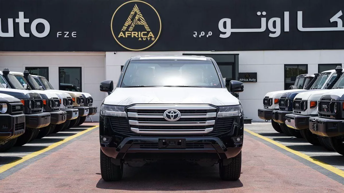 Toyota Land Cruiser GXR LC300 GXR 3.5L PETROL 26YM-1-0
