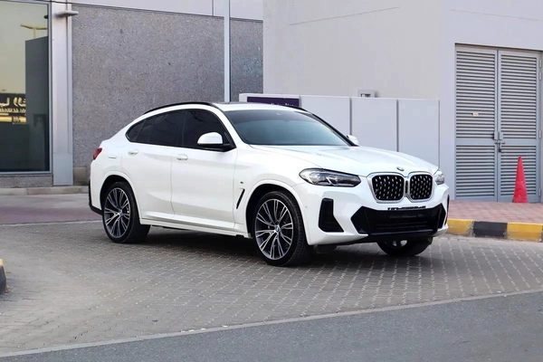 BMW X4 xDrive30i 2022 GCC Specs - Low Mileage - Extended Warranty