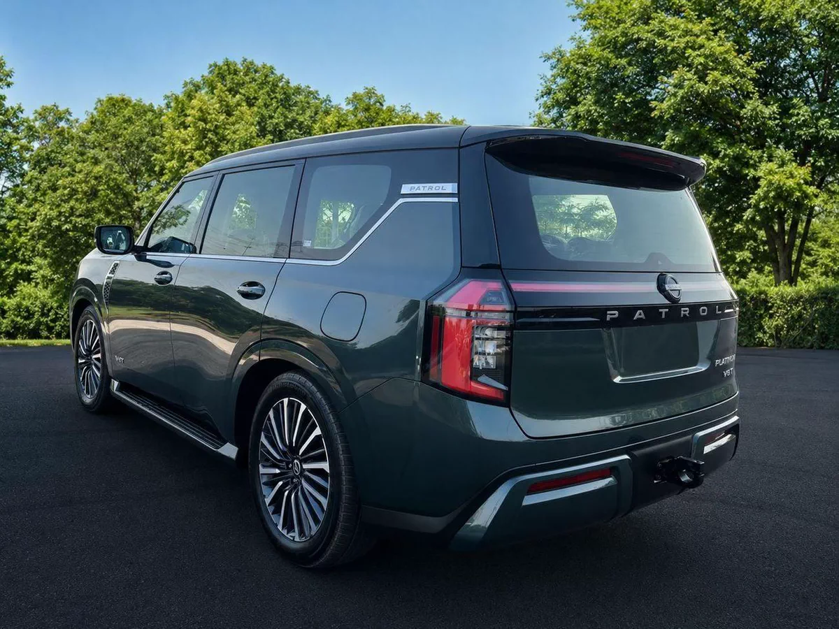 Nissan Patrol LE PLATINUM CITY-3-0