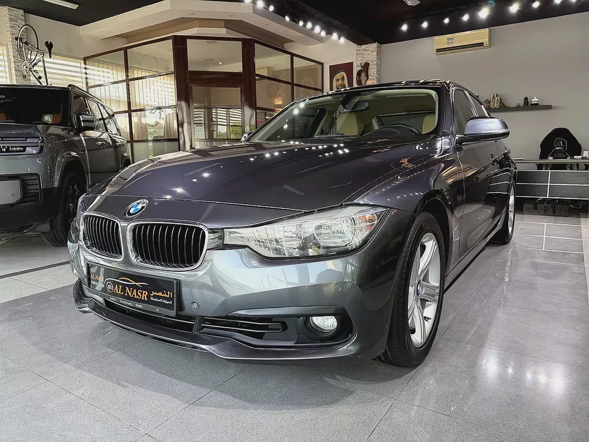320i Executive - GCC Specs- Excellent Condition Single Owner-2-2