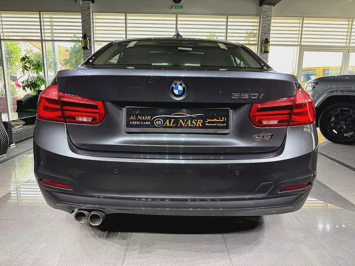 320i Executive - GCC Specs- Excellent Condition Single Owner-4-4
