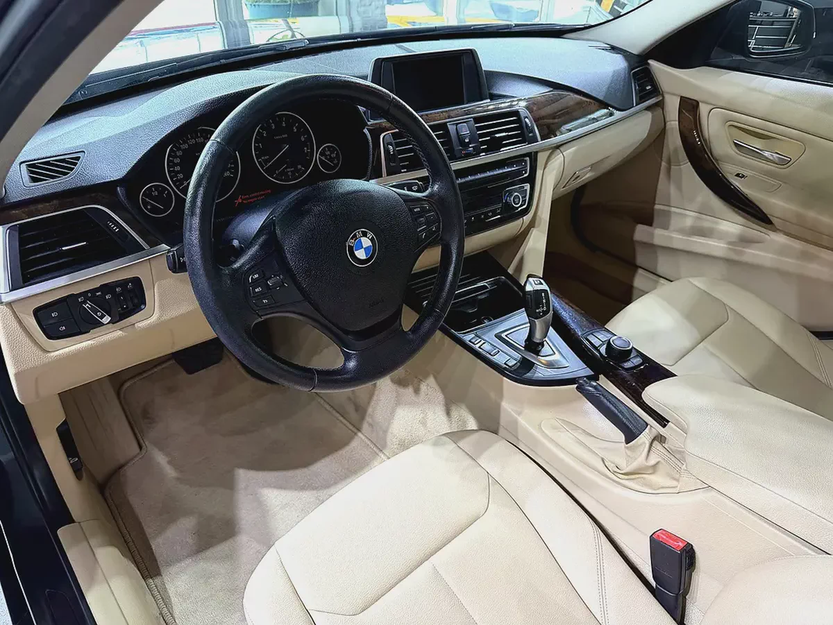 320i Executive - GCC Specs- Excellent Condition Single Owner-6-6