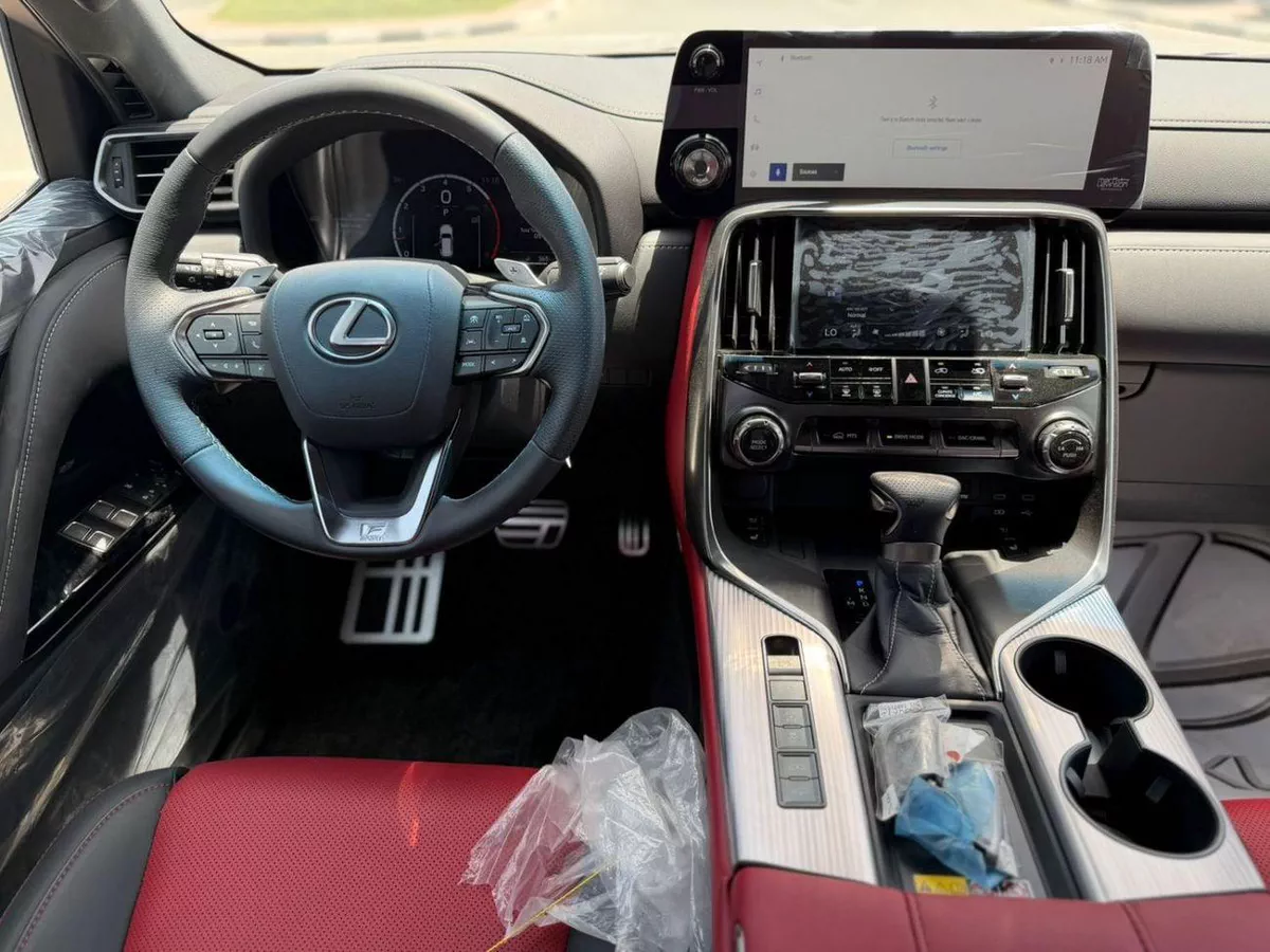Lexus LX600 SIGNATURE LEXUS LX600 Fsport 3.5L twin turbo Model 2026-4-0