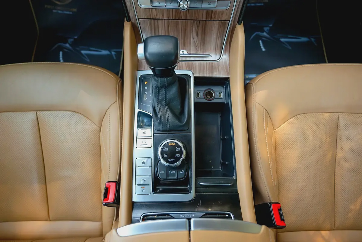 AED 666/Month | RX-8 Luxury | Warranty | GCC Specs | REF#M12681-17-17