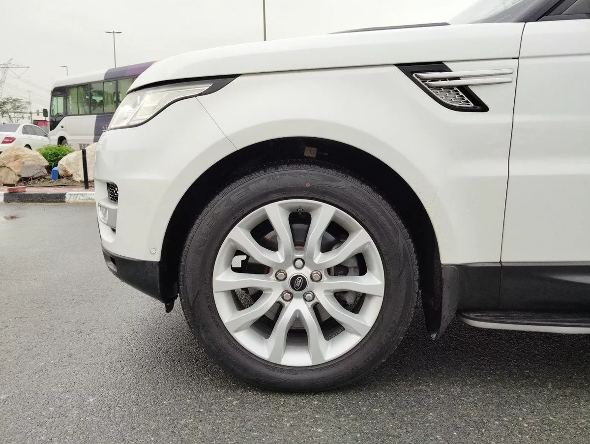 Land Rover Range Rover Sport HSE 3.0L (340 HP)-12-0