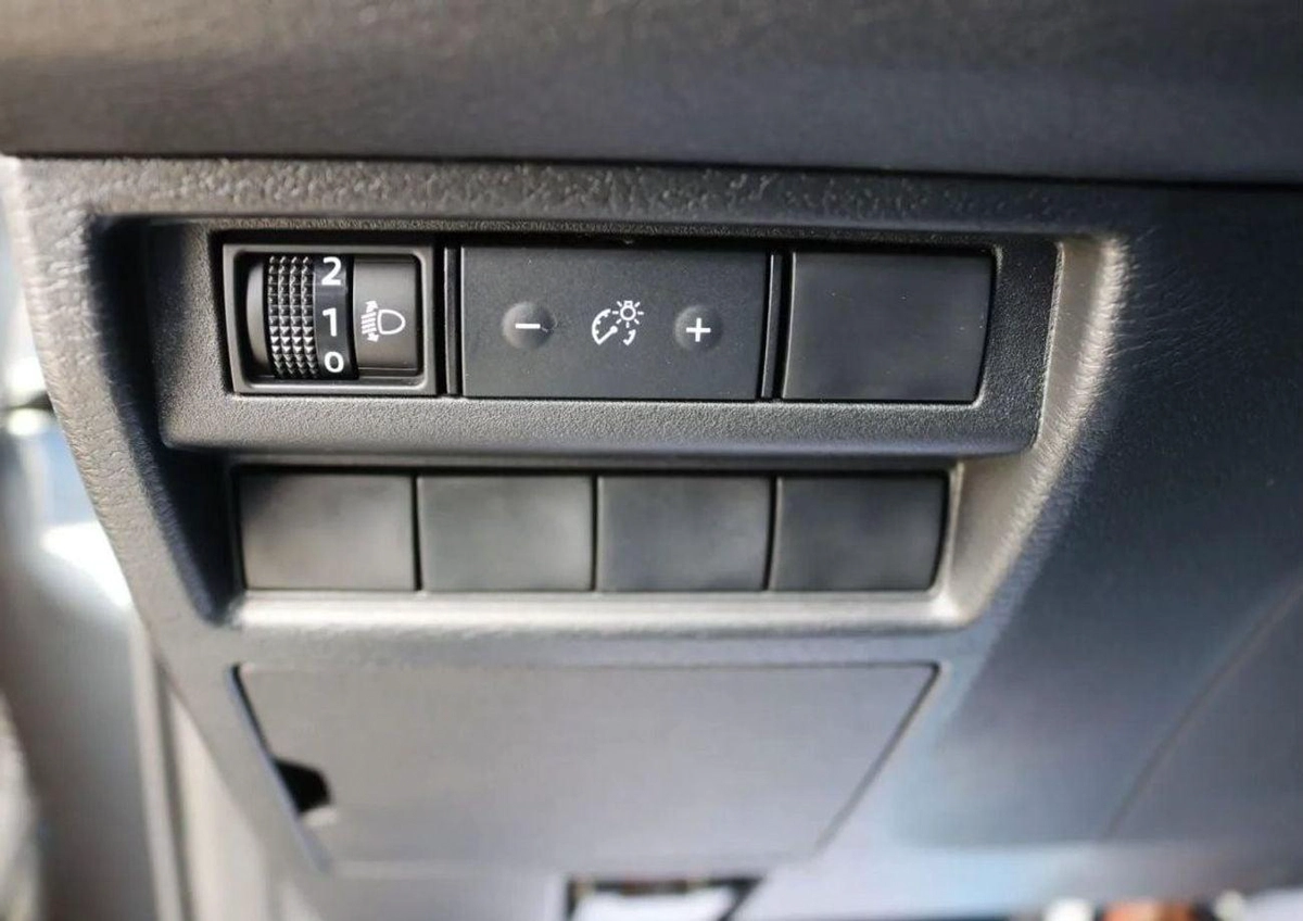Mitsubishi L200 Mitsubishi L200 Sportero 2.4L Diesel MY2026-12-0