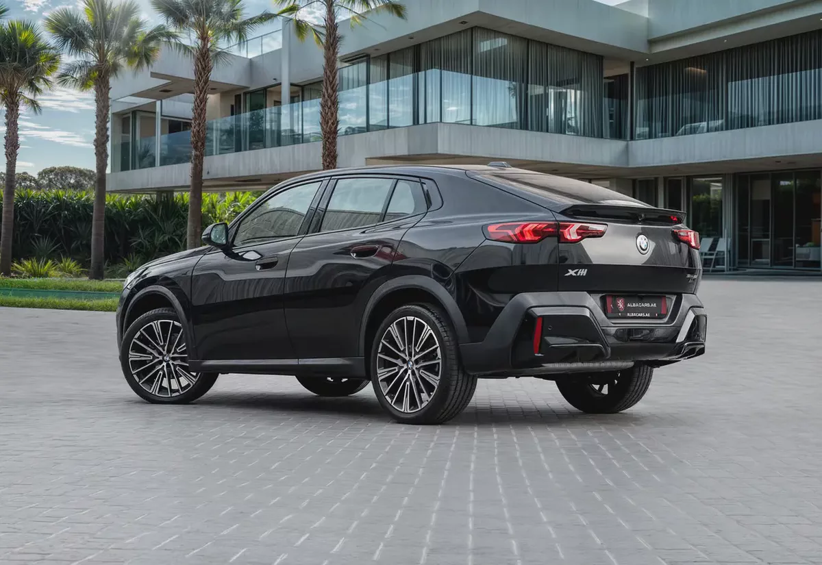 3,330 P.M | X2 sDrive 18i M Sport | 0% Downpayment | Perfect Condition!-2-2