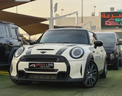 Mini Copper S Gcc Full Option model 2023 Super Clean-2