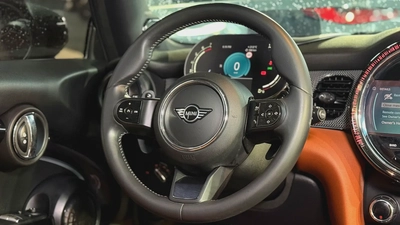 Mini Copper S Gcc Full Option model 2023 Super Clean-5