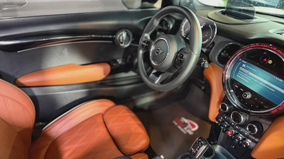 Mini Copper S Gcc Full Option model 2023 Super Clean-7