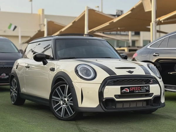 Mini Copper S Gcc Full Option model 2023 Super Clean