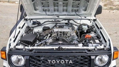 Toyota Land Cruiser Pick Up Toyota Land Cruiser Pickup LC79 DC 4.2L Diesel 2025-5