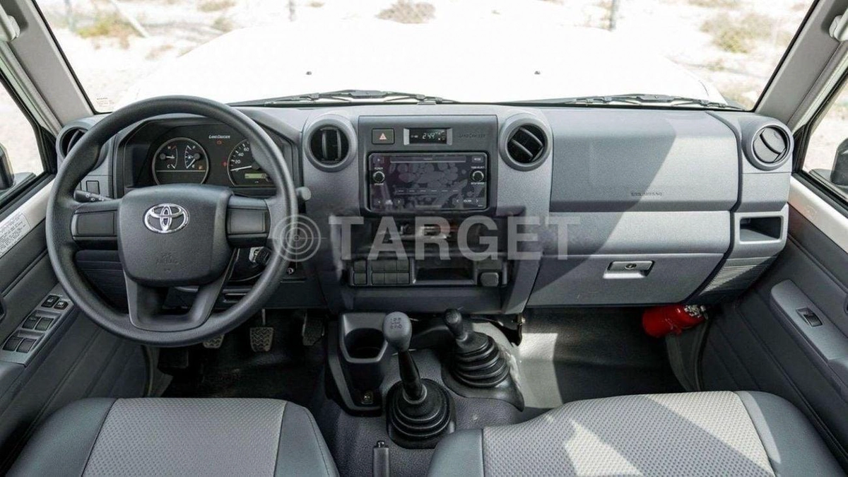Toyota Land Cruiser Pick Up Toyota Land Cruiser Pickup LC79 DC 4.2L Diesel 2025-7-0