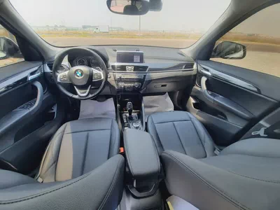 BMW X1 2022 full option  low km-8