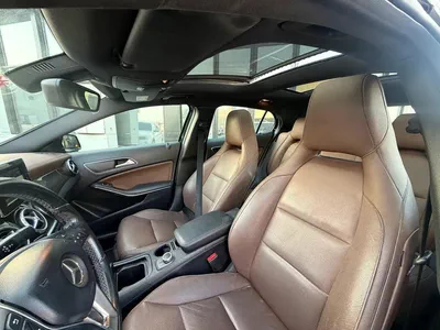 Mercedes Benz GLA250 4MATIC GLA 250 4MATIC | GCC Specs | Low Mileage-4