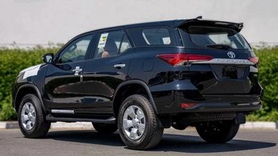 Toyota Fortuner-1