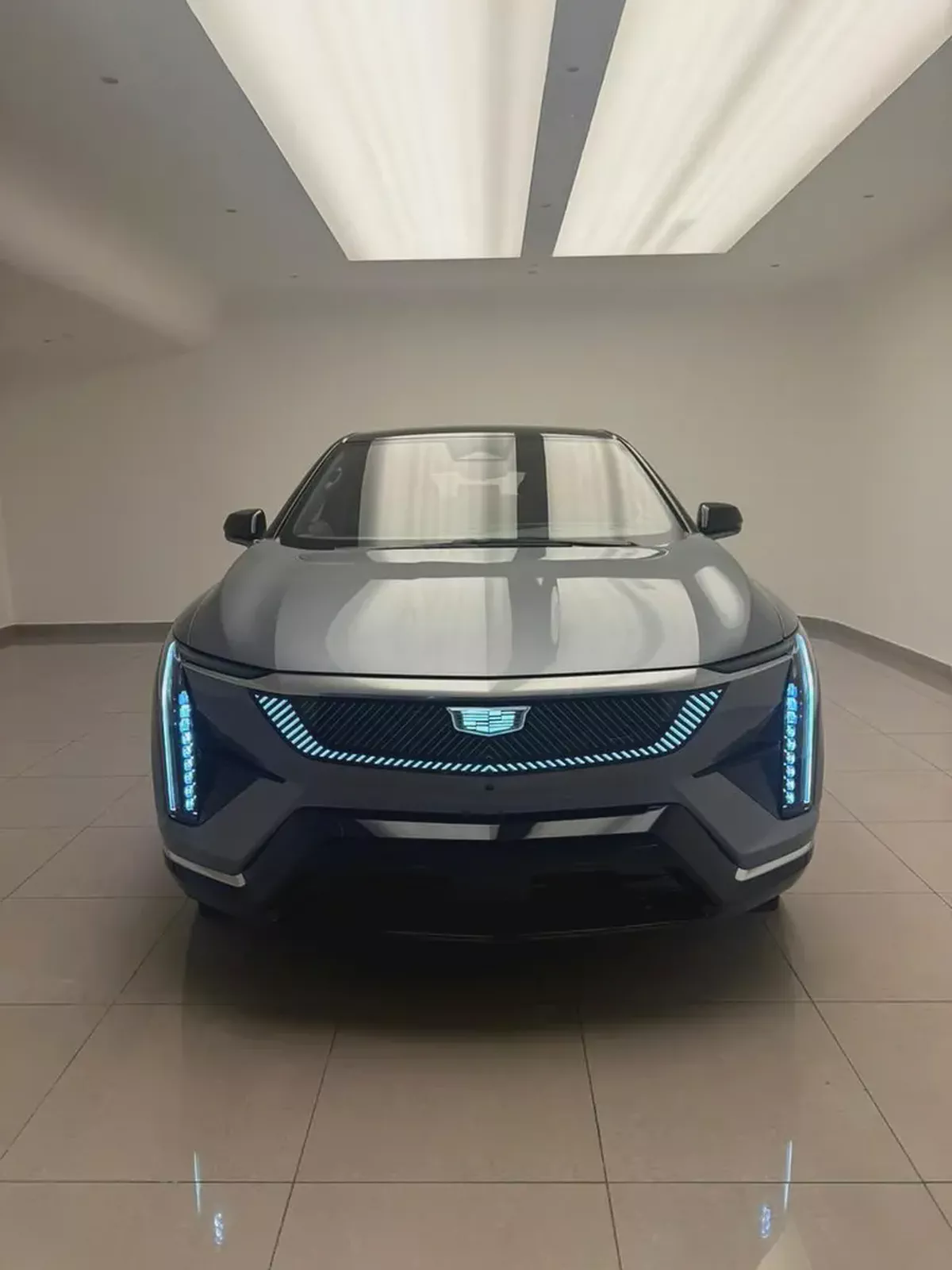 2025 Cadillac Optiq Luxury - GCC Specs - Brand New-1-1