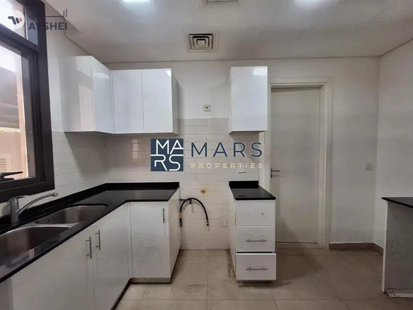 Spacious 2 bedrooms townhouse bigger layout available for rent in Nasma Residence