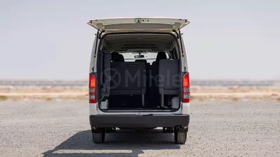 Toyota Hiace DLS - STANDARD ROOF-9