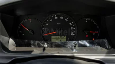 Toyota Hiace DLS - STANDARD ROOF-16